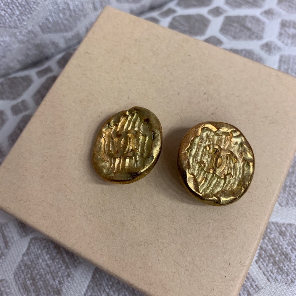Chanel CC Gold Earrings